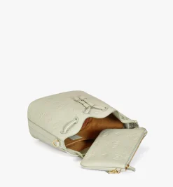 Dessau Kordelzugtasche Aus Leder Mit Gepragtem Monogramm