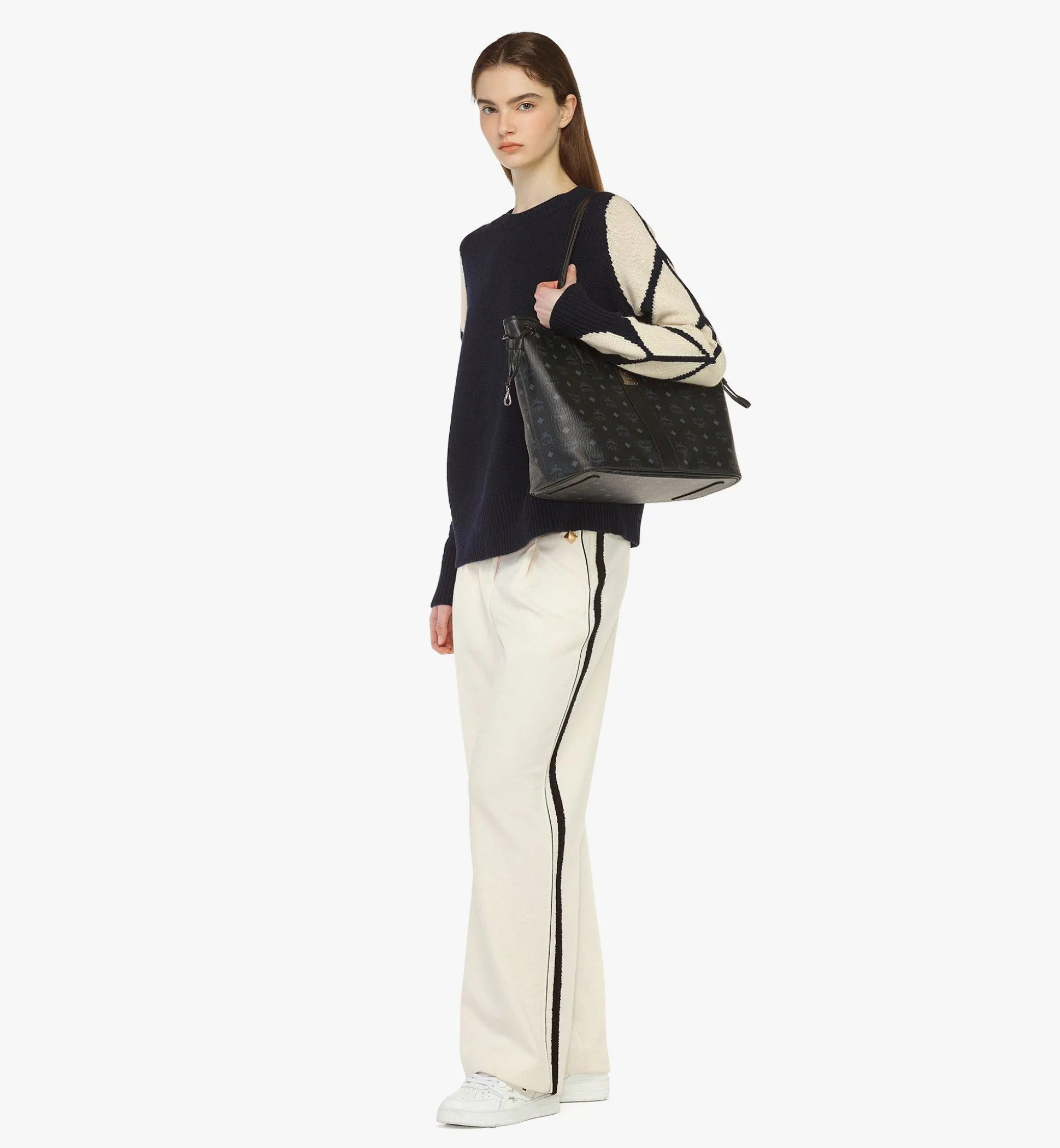 Liz Wendeshopper In Visetos