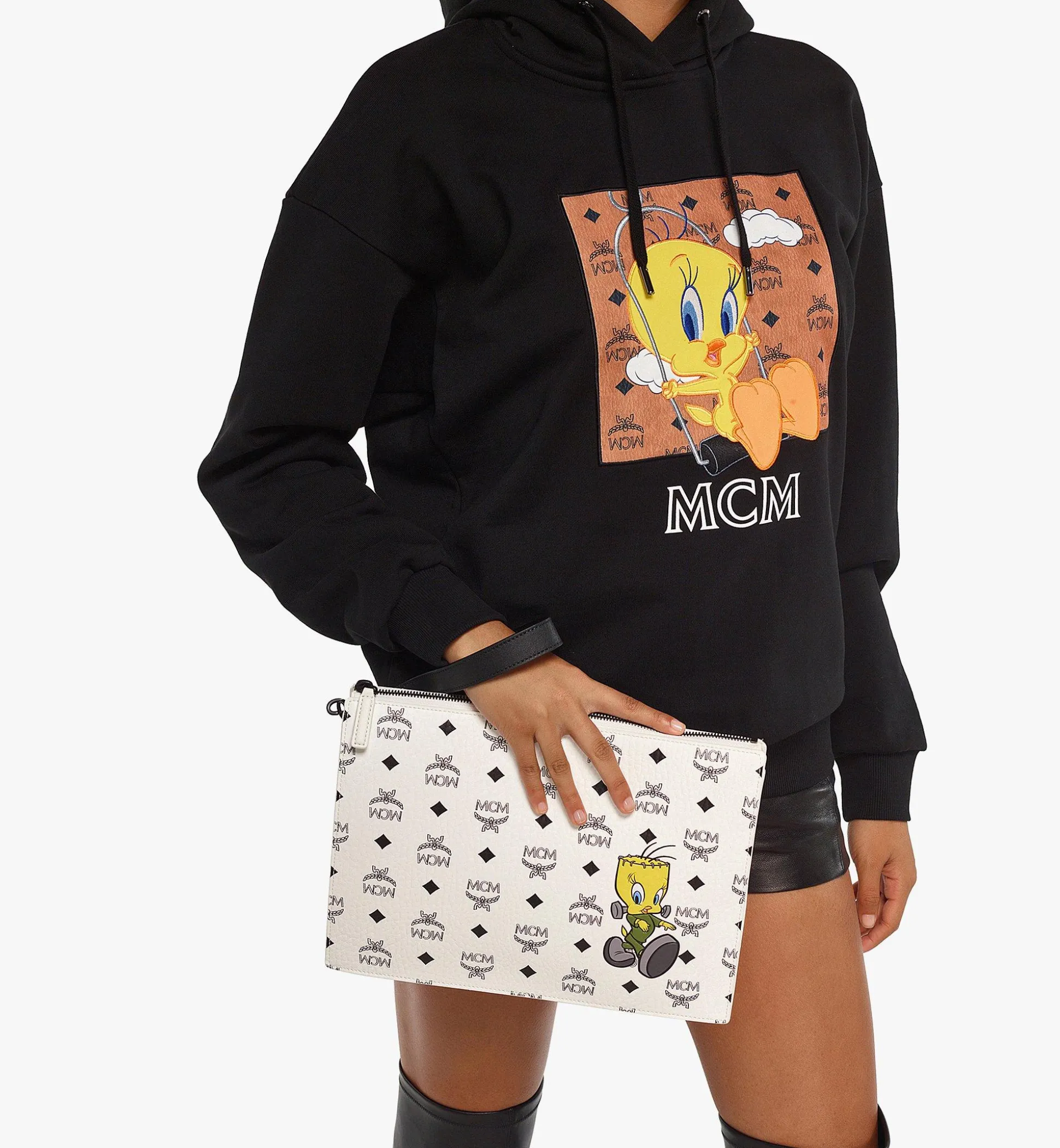 Looney Tunes X Mcm Reissverschluss-Pouch In Visetos Mit Handgelenksband